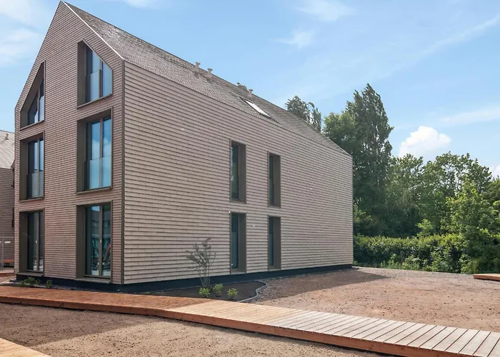 2 Bedroom Awesome In Tossens