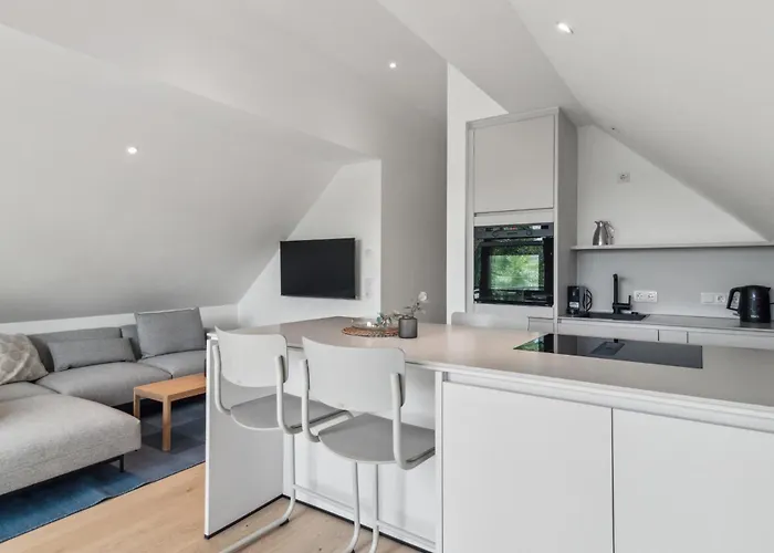 2 Bedroom Awesome In Apartman *